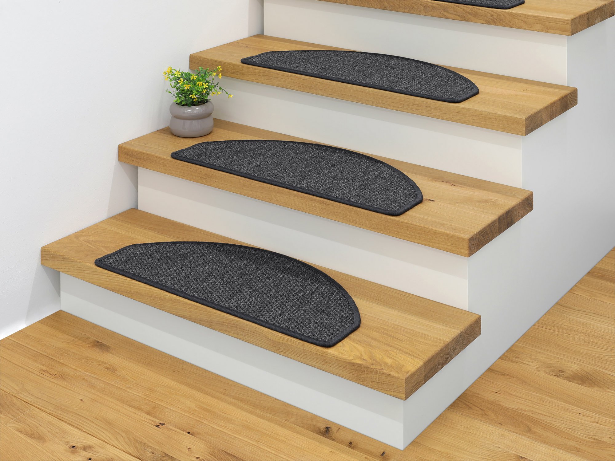 Ruxedo-Mailo-Kurzflor-Stufenmatte-Kettel-anthraciteSTOA_stufe-kettel