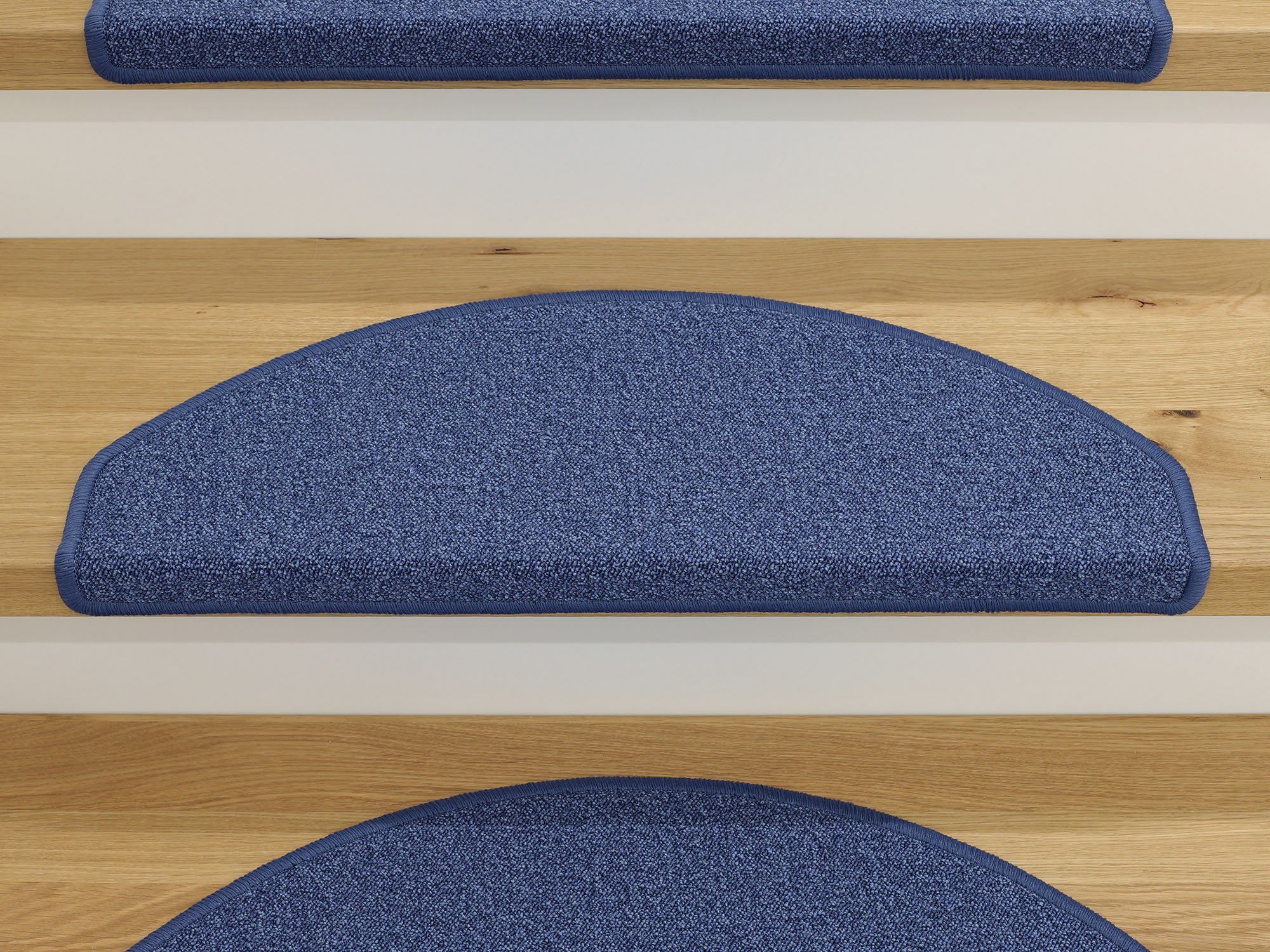Ruxedo-Anteo-Kurzflor-Stufenmatte-Kettel-light-blueSTAC_stufe-kettel