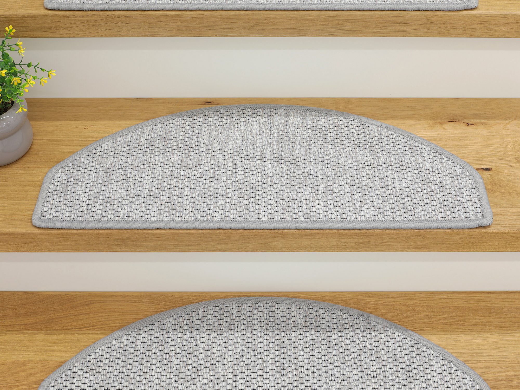 Ruxedo-Mailo-Kurzflor-Stufenmatte-Kettel-light-greySTOAC_stufe-kettel