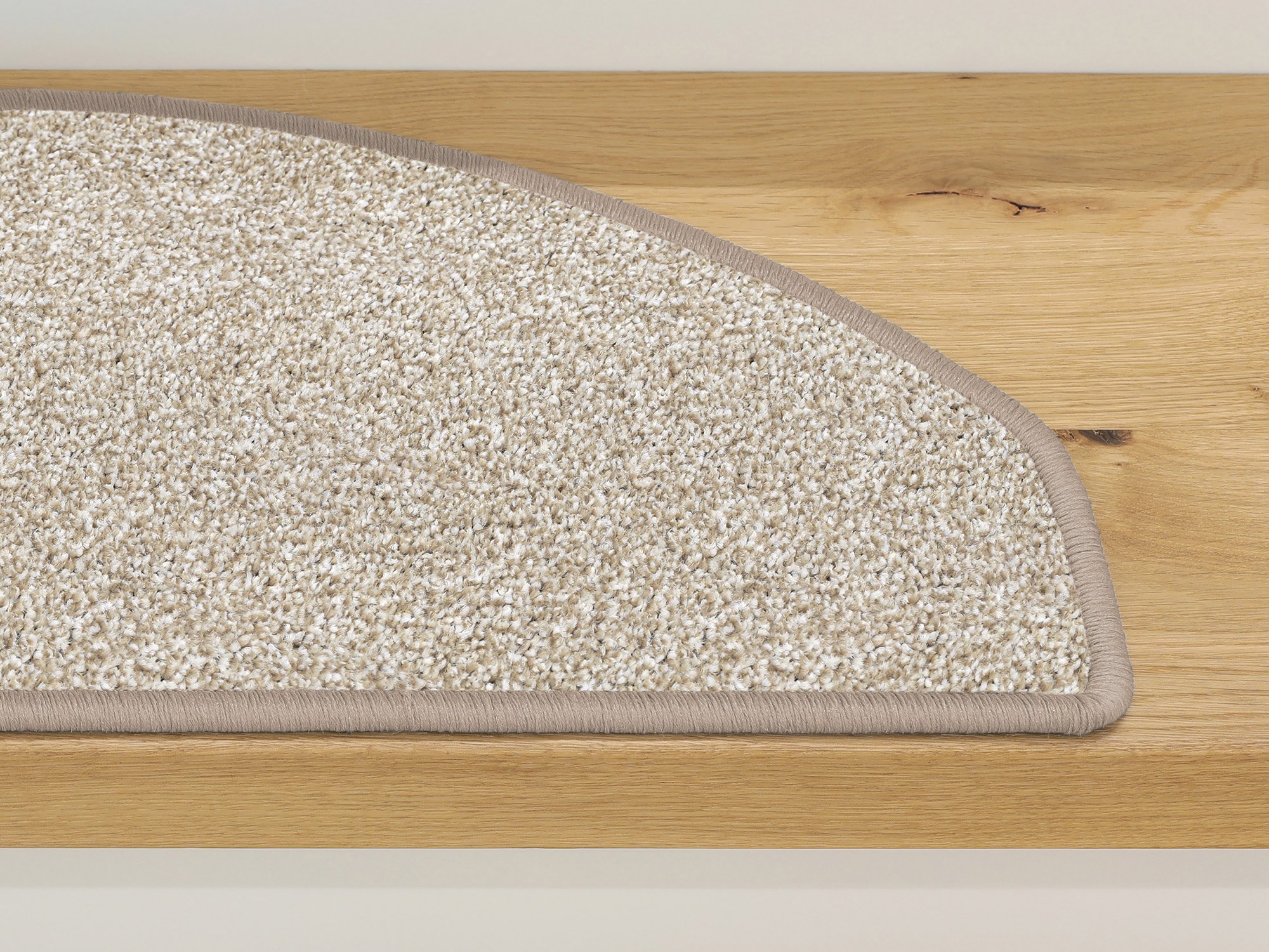 Ruxedo-Lenny-Kurzflor-Stufenmatte-Kettel-beige-STOAE_stufe-kettel