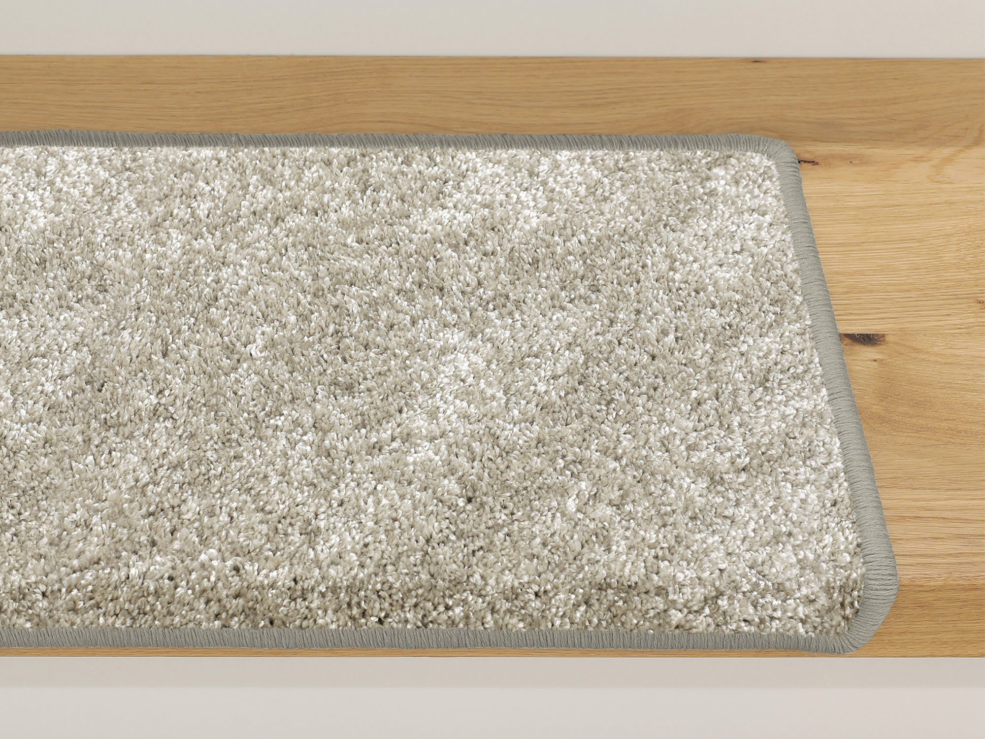 Ruxedo-Amanda-Hochflor-Stufenmatte-Kettel-frappe-STBE_stufe-kettel
