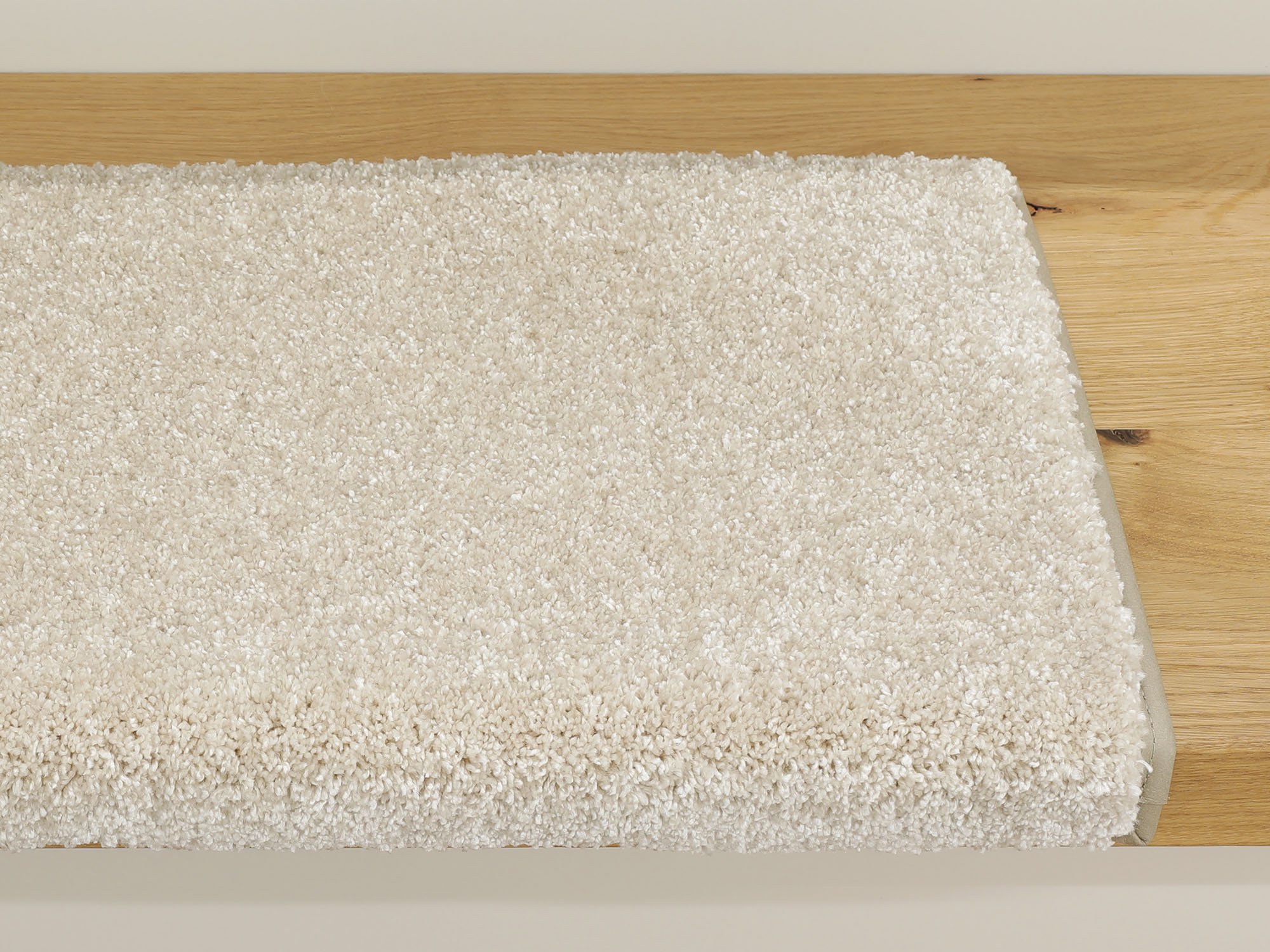 Ruxedo-Brienne-Hochflor-Stufenmatte-Paspel-beigeSTBE_stufe-paspel
