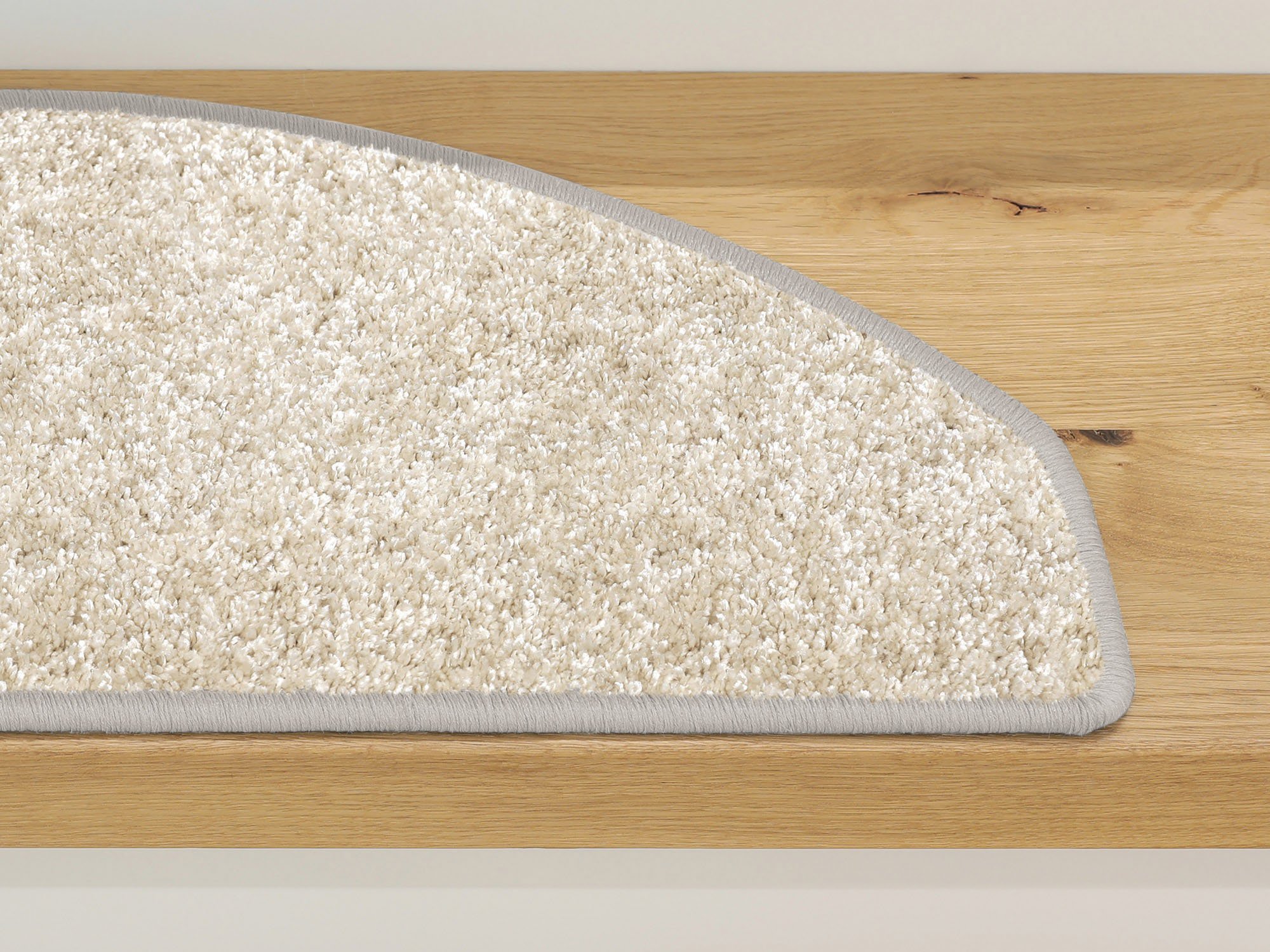 Ruxedo-Amanda-Hochflor-Stufenmatte-Kettel-vanilla-STOAE_stufe-kettel
