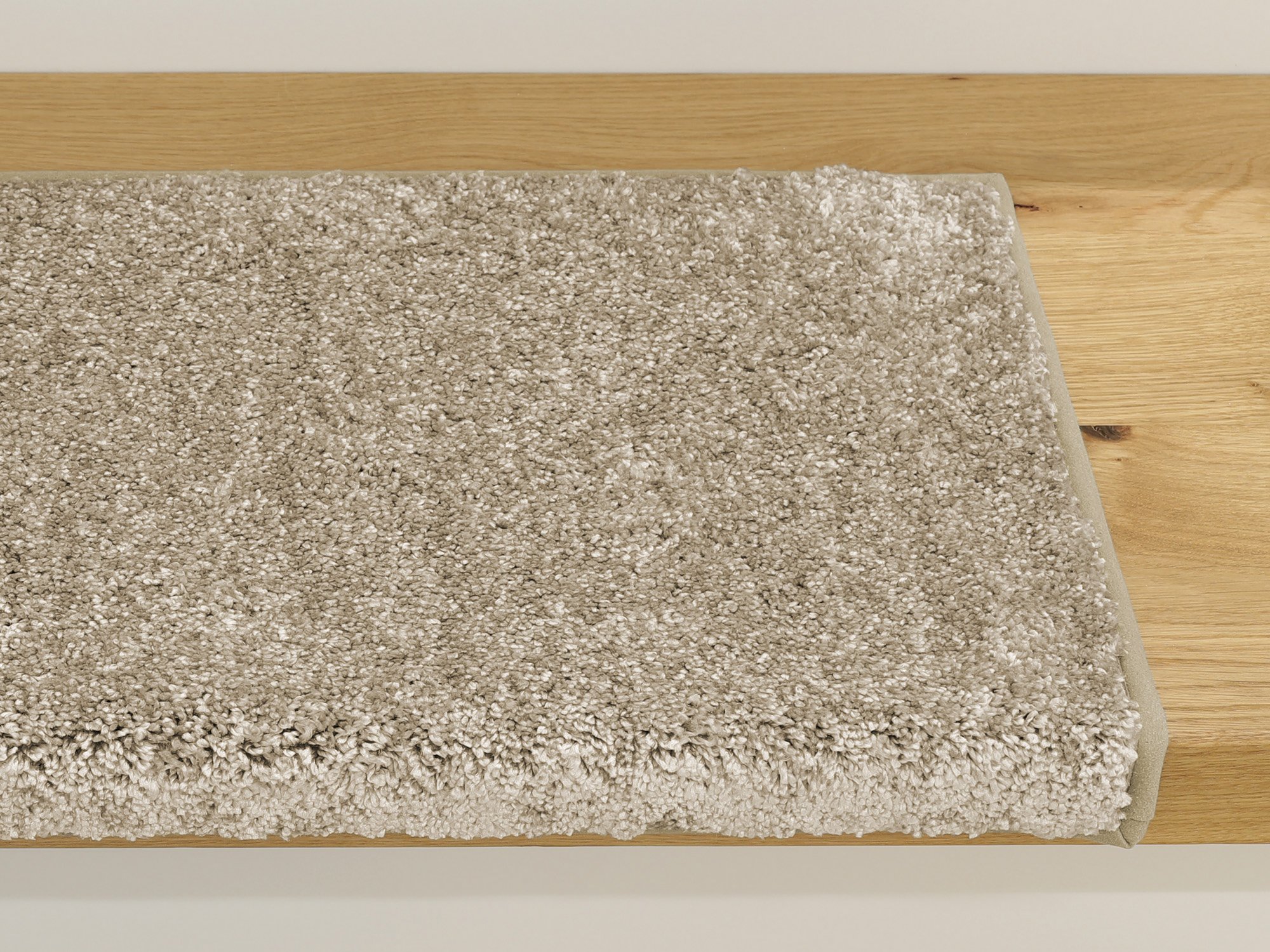 Ruxedo-Liora-Hochflor-Stufenmatte-Paspel-sandSTBE_stufe-paspel
