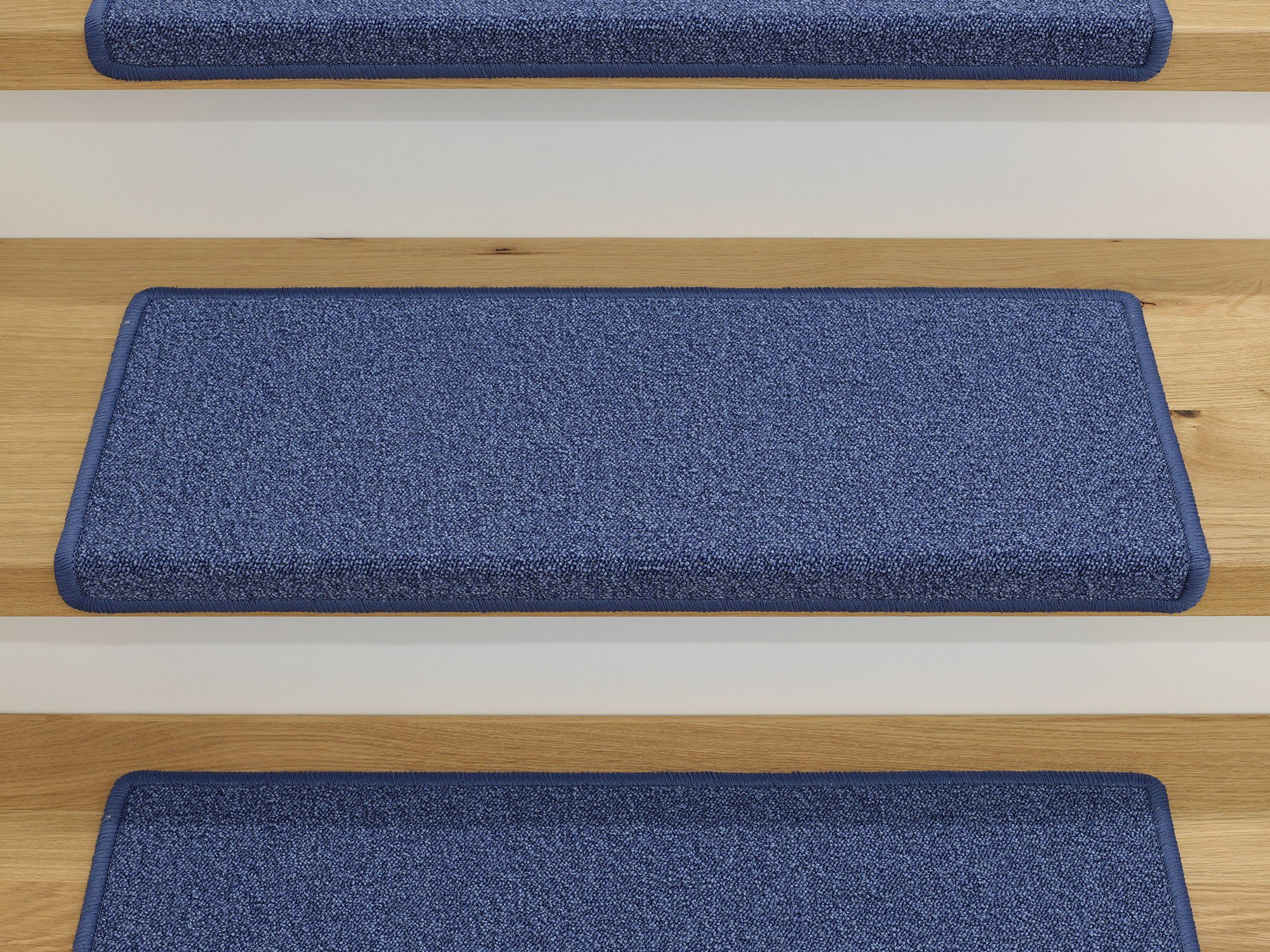 Ruxedo-Anteo-Kurzflor-Stufenmatte-Kettel-light-blueSTBC_stufe-kettel