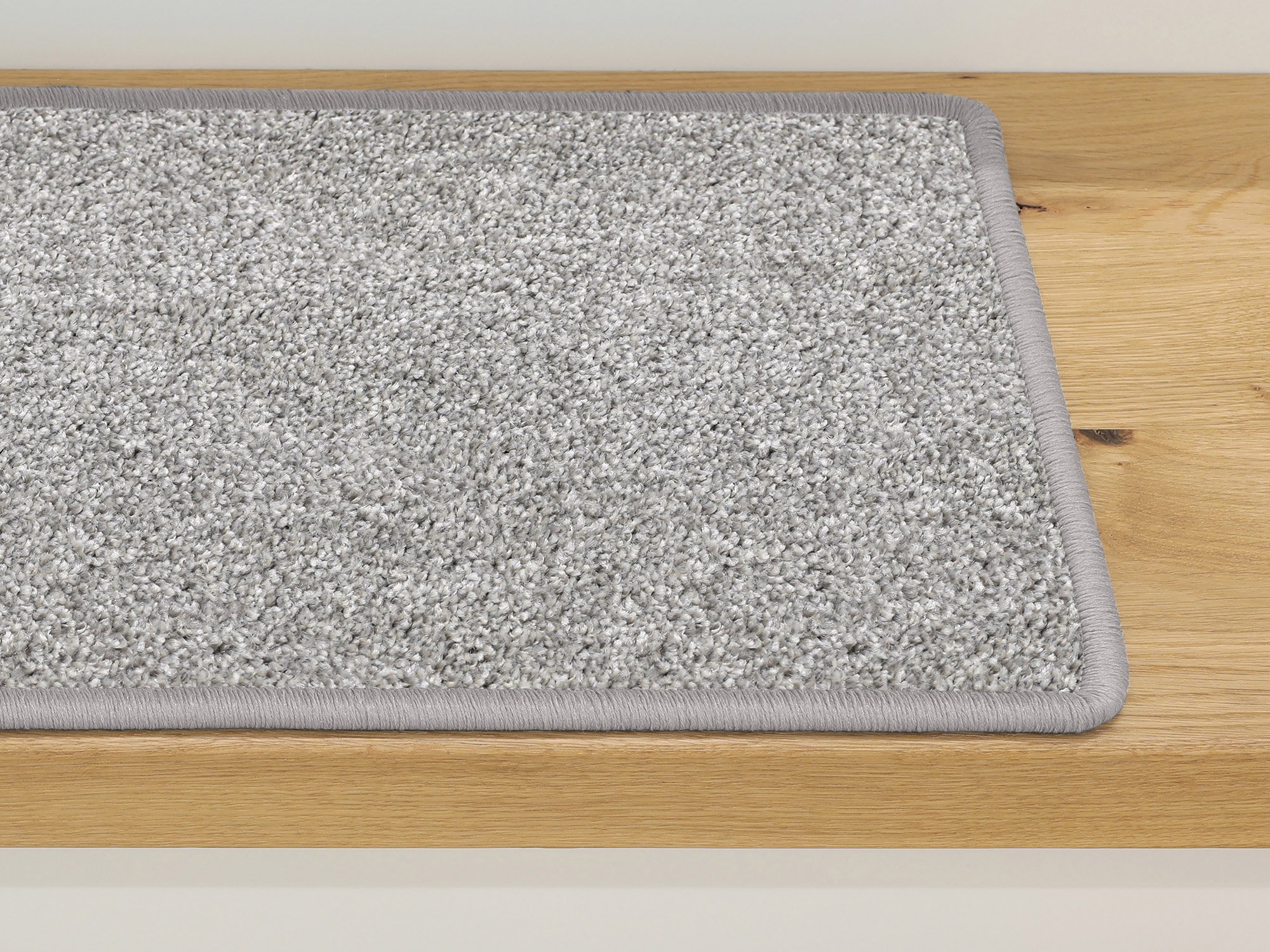 Ruxedo-Lenny-Kurzflor-Stufenmatte-Kettel-silver-grey-STOBE_stufe-kettel