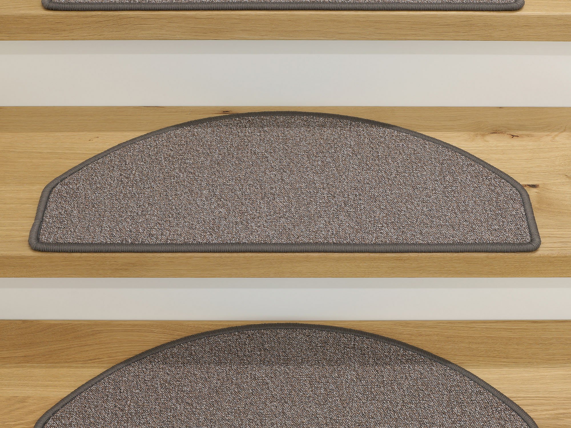 Ruxedo-Anteo-Kurzflor-Stufenmatte-Kettel-brownSTOAC_stufe-kettel