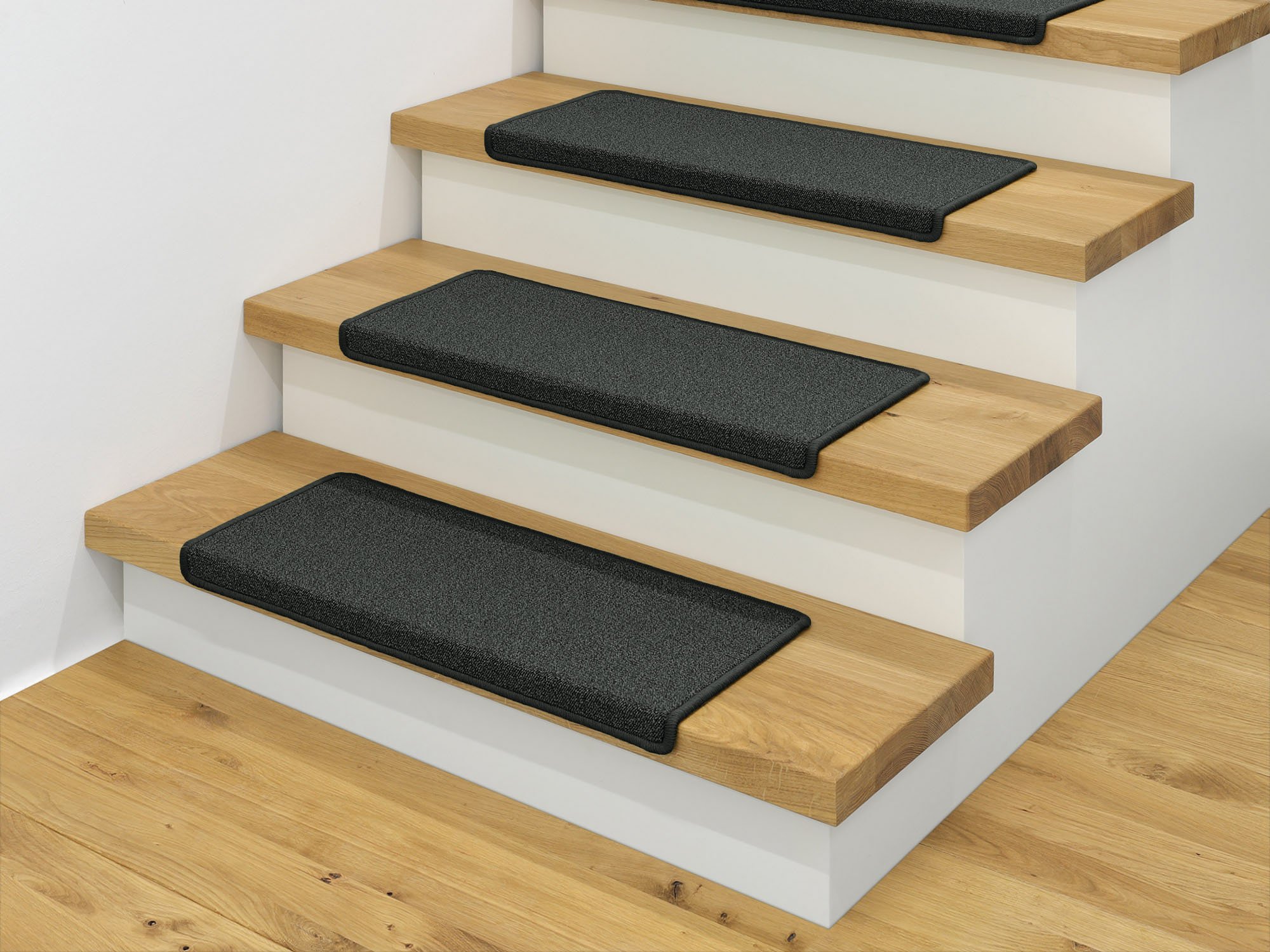 Ruxedo-Anteo-Kurzflor-Stufenmatte-Kettel-blackSTB_stufe-kettel