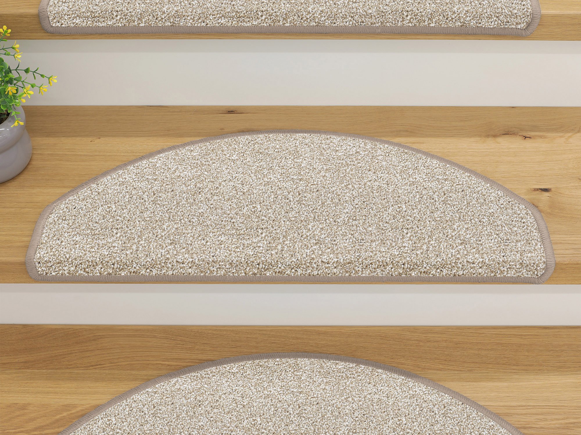 Ruxedo-Lenny-Kurzflor-Stufenmatte-Kettel-beige-STAC_stufe-kettel