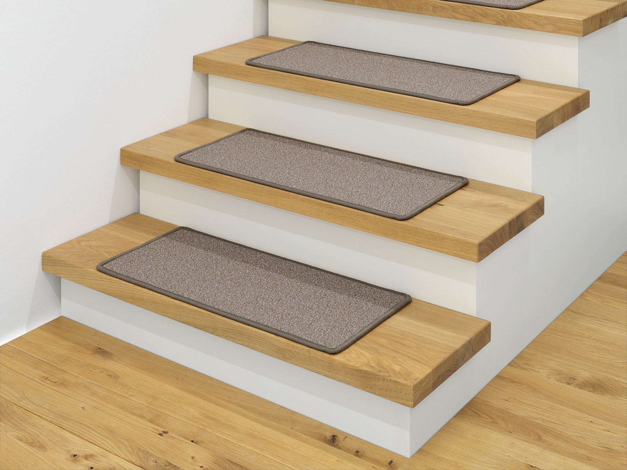 Ruxedo-Anteo-Kurzflor-Stufenmatte-Kettel-brownSTOB_stufe-kettel