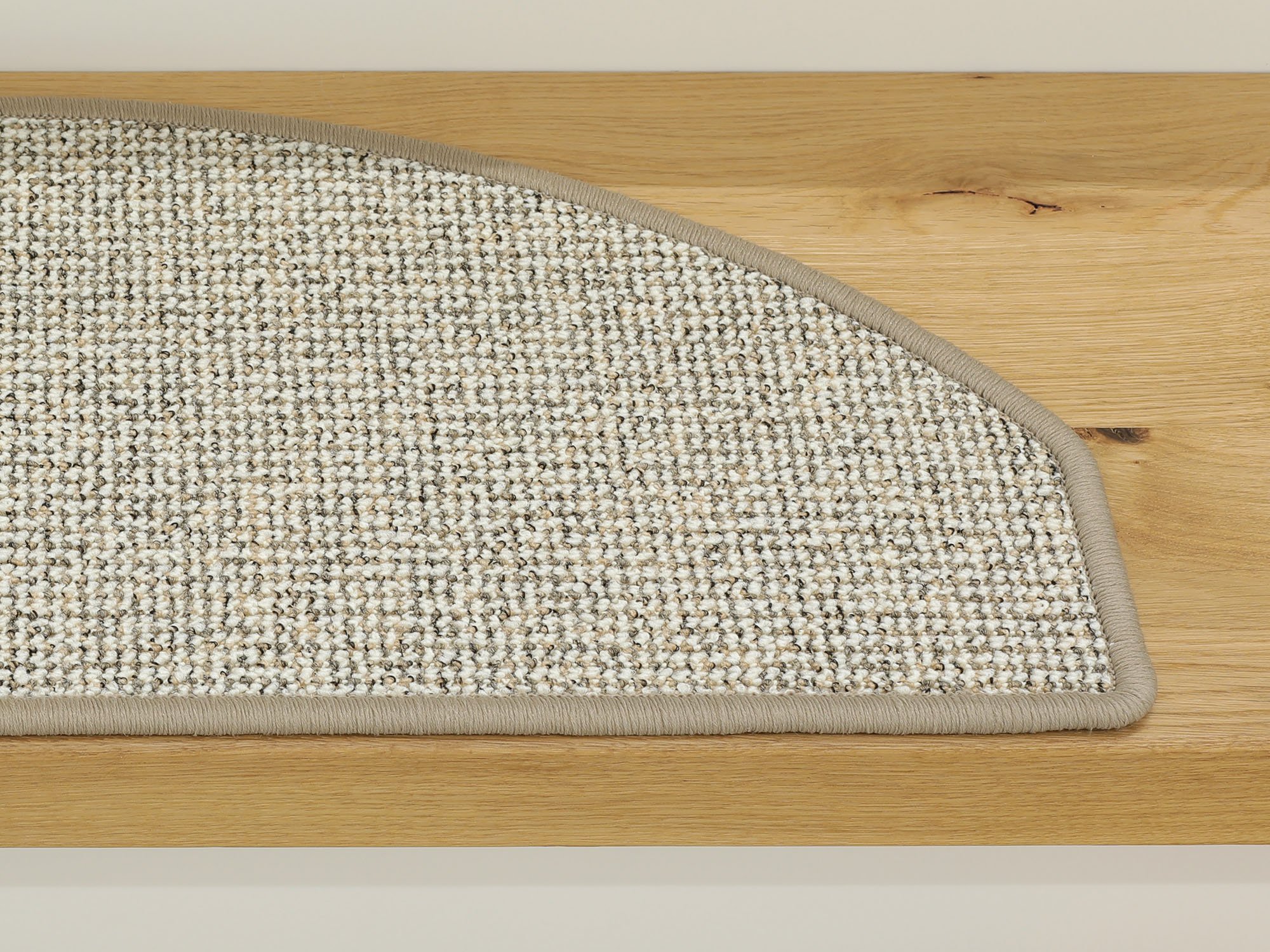 Ruxedo-Fabian-Kurzflor-Stufenmatte-Kettel-pebbleSTOAE_stufe-kettel