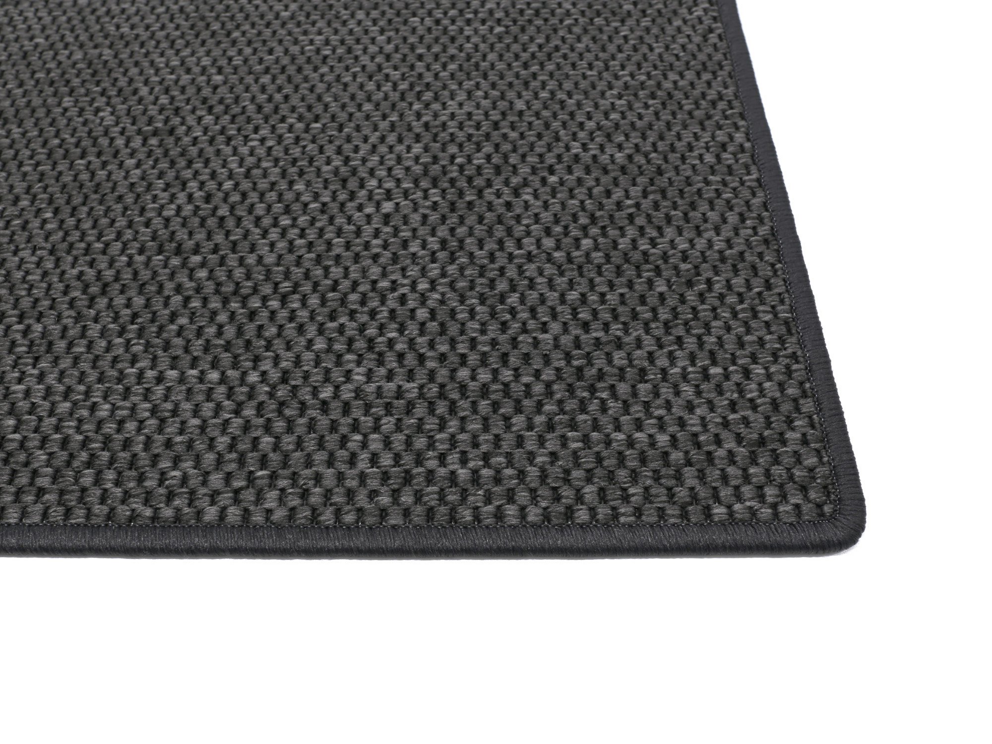 Mailo Low Pile Rug