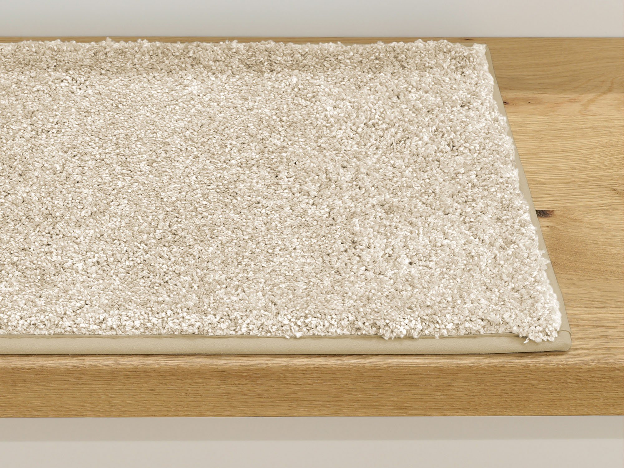Ruxedo-Amanda-Hochflor-Stufenmatte-Paspel-vanillaSTOBE_stufe-paspel