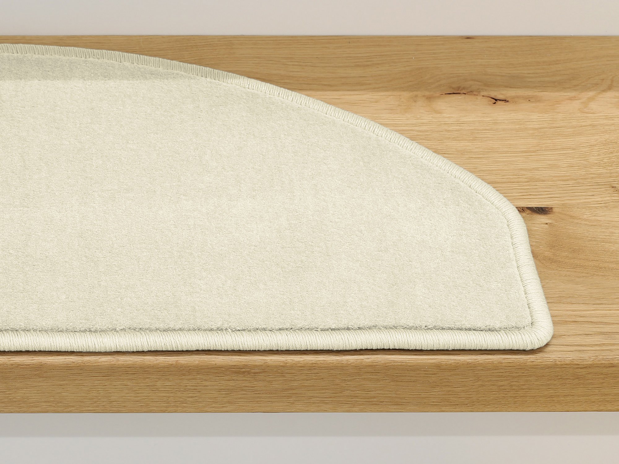 Ruxedo-Lessio-Velours-Stufenmatte-Kettel-woolSTOAE_stufe-kettel