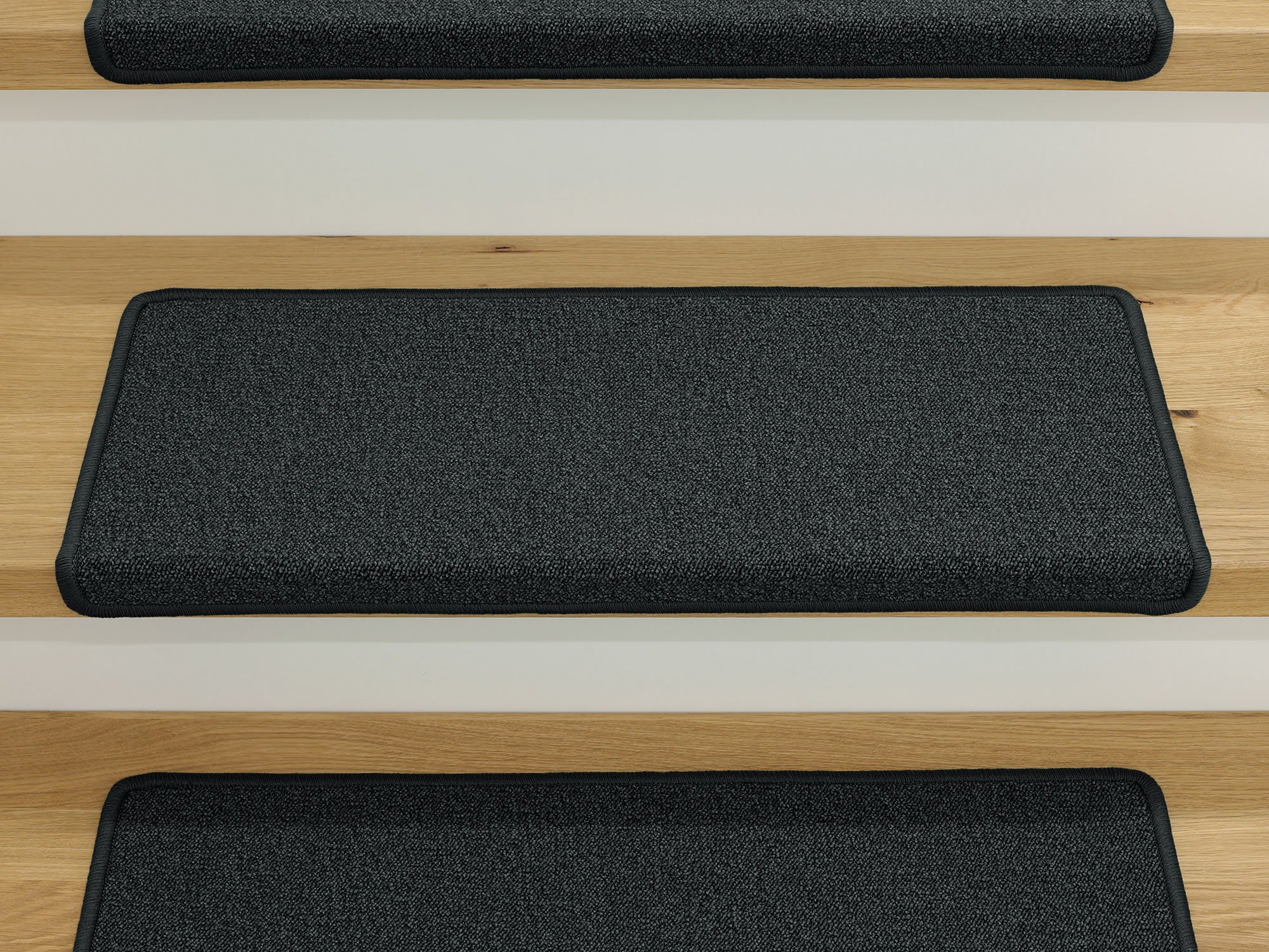Ruxedo-Anteo-Kurzflor-Stufenmatte-Kettel-blackSTBC_stufe-kettel