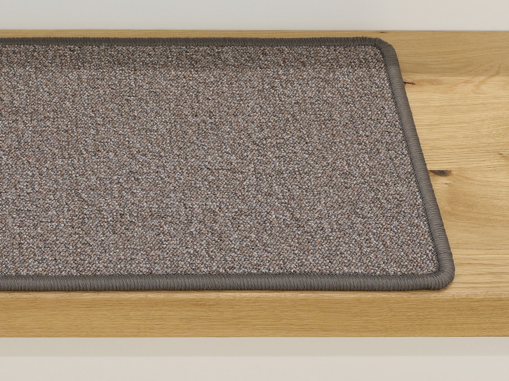 Ruxedo-Anteo-Kurzflor-Stufenmatte-Kettel-brownSTOBE_stufe-kettel