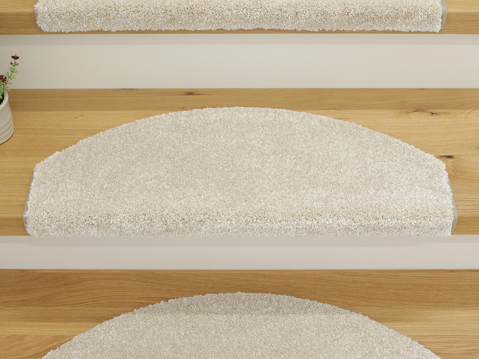 Ruxedo-Brienne-Hochflor-Stufenmatte-Paspel-beigeSTAC_stufe-paspel