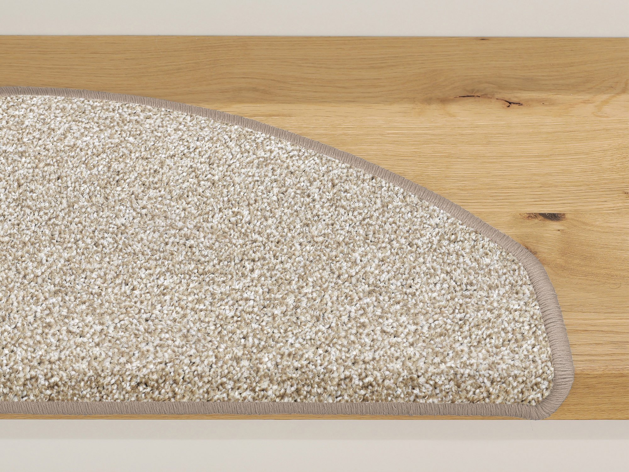 Lenny Low Pile Stair Mat