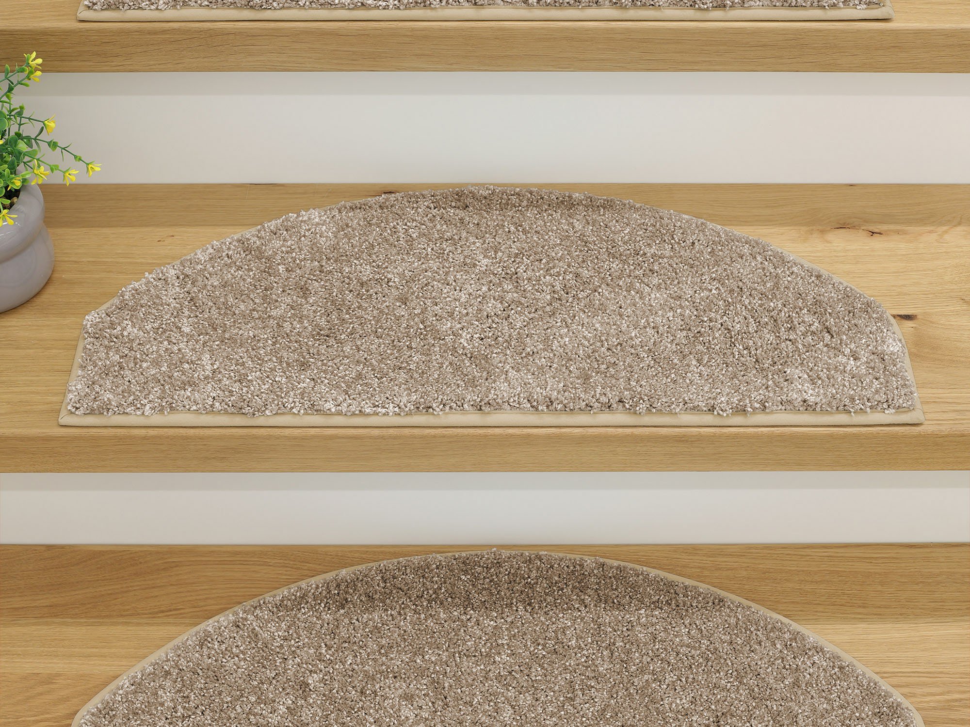 Ruxedo-Amanda-Hochflor-Stufenmatte-Paspel-cremaSTOAC_stufe-paspel