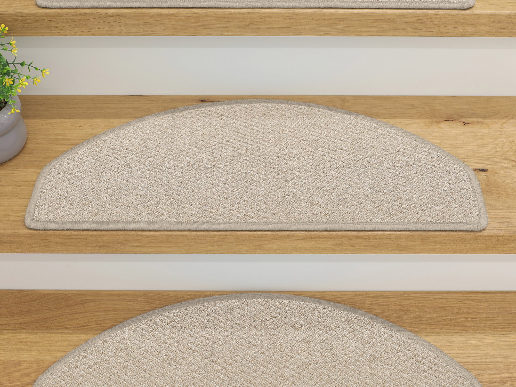 Ruxedo-Mauro-Loop-Kurzflor-Stufenmatte-Kettel-beigeSTOAC_stufe-kettel