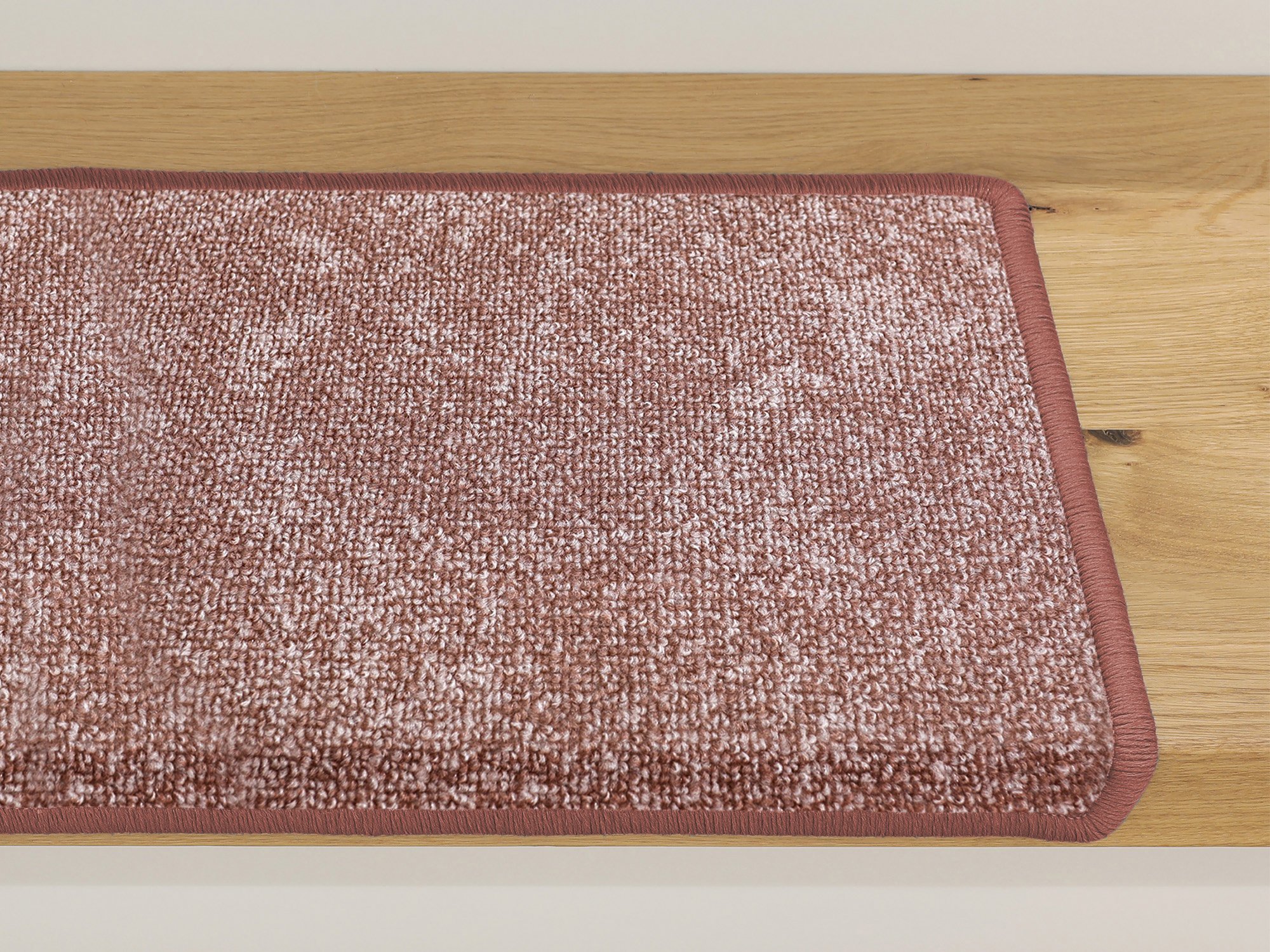 Ruxedo-Linus-Kurzflor-Stufenmatte-Kettel-redSTBE_stufe-kettel