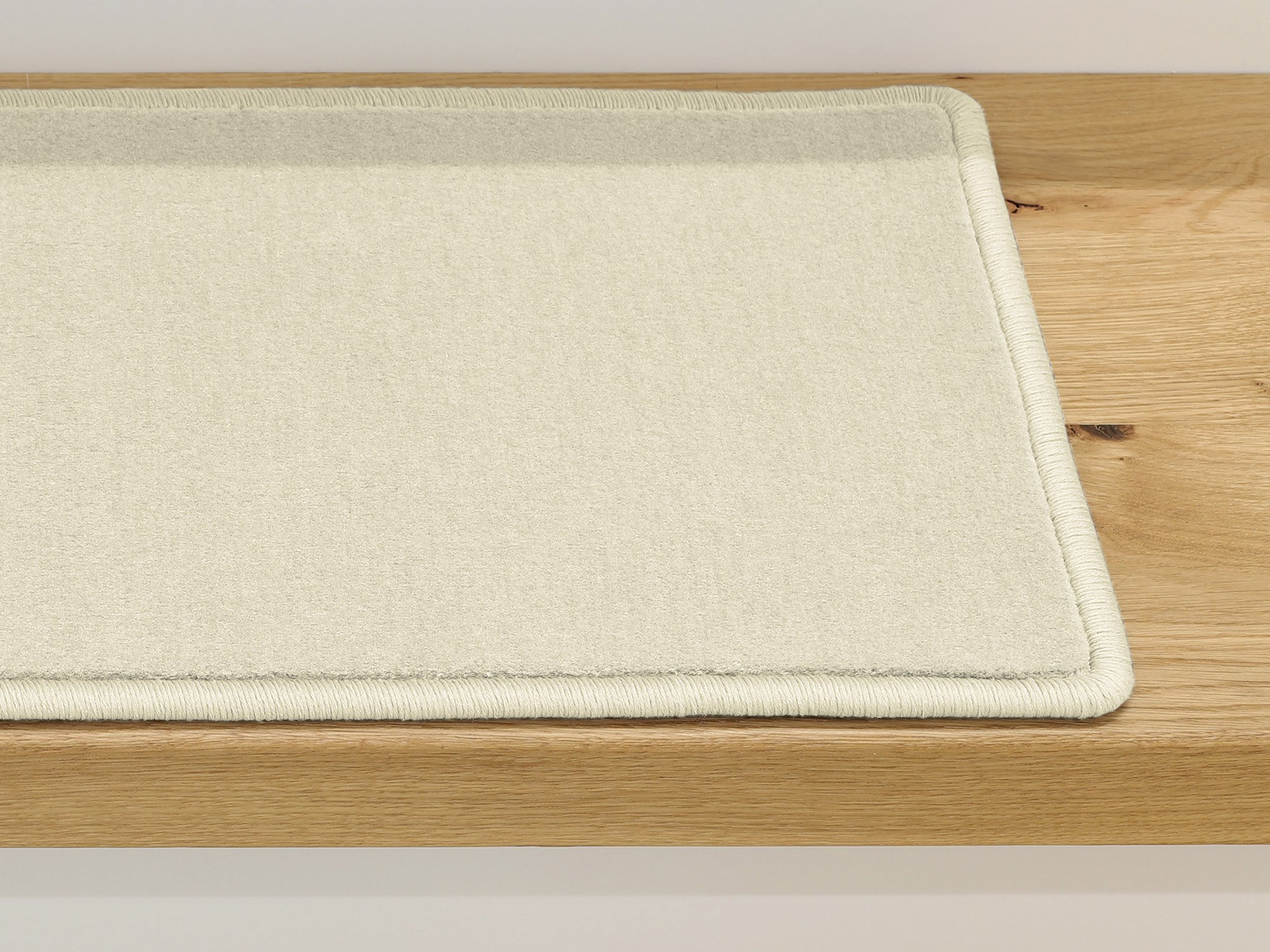Ruxedo-Lessio-Velours-Stufenmatte-Kettel-woolSTOBE_stufe-kettel