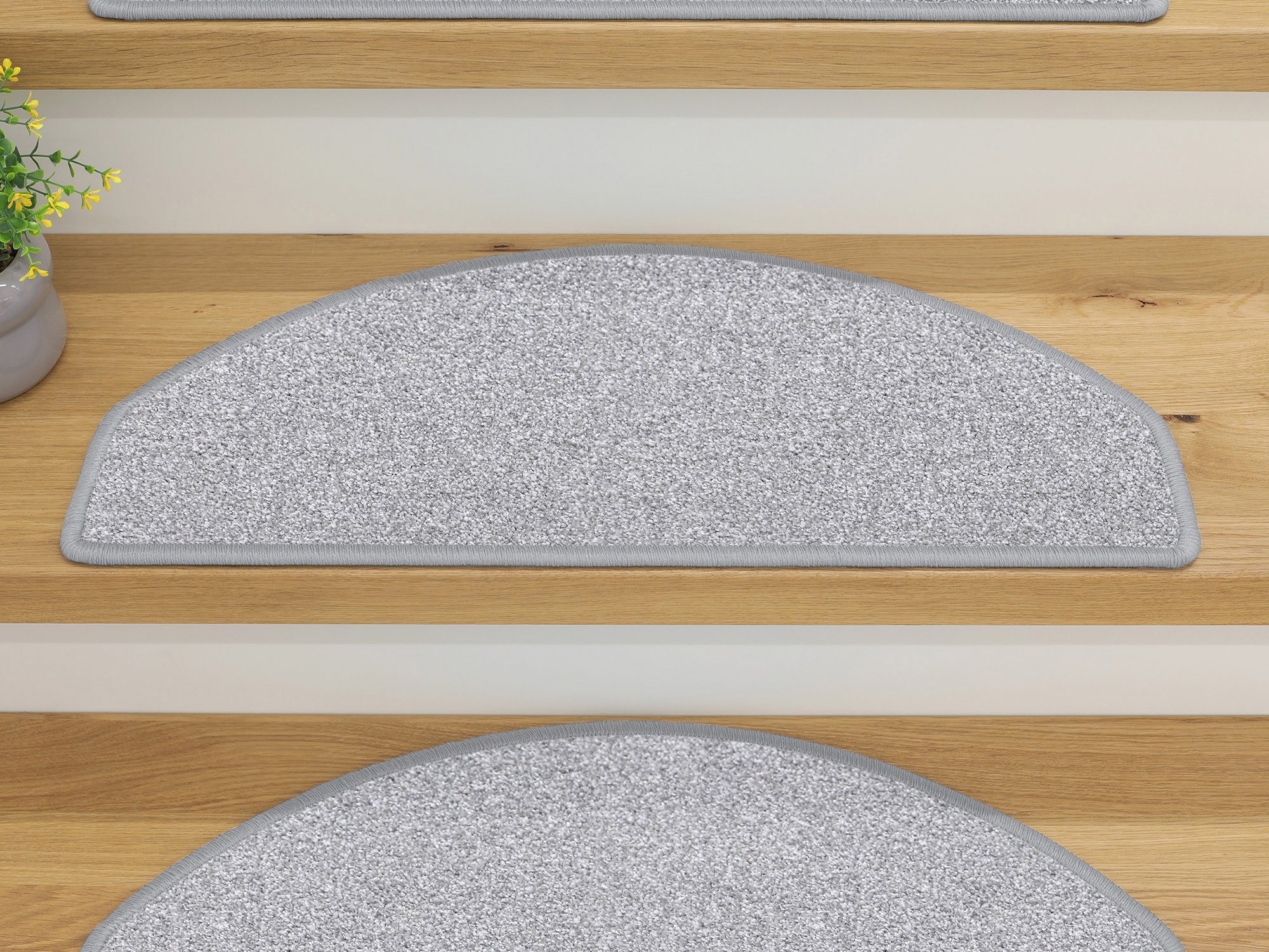 Ruxedo-Mauro-Work-Relax-Velours-Stufenmatte-Kettel-light-greySTOAC_stufe-kettel