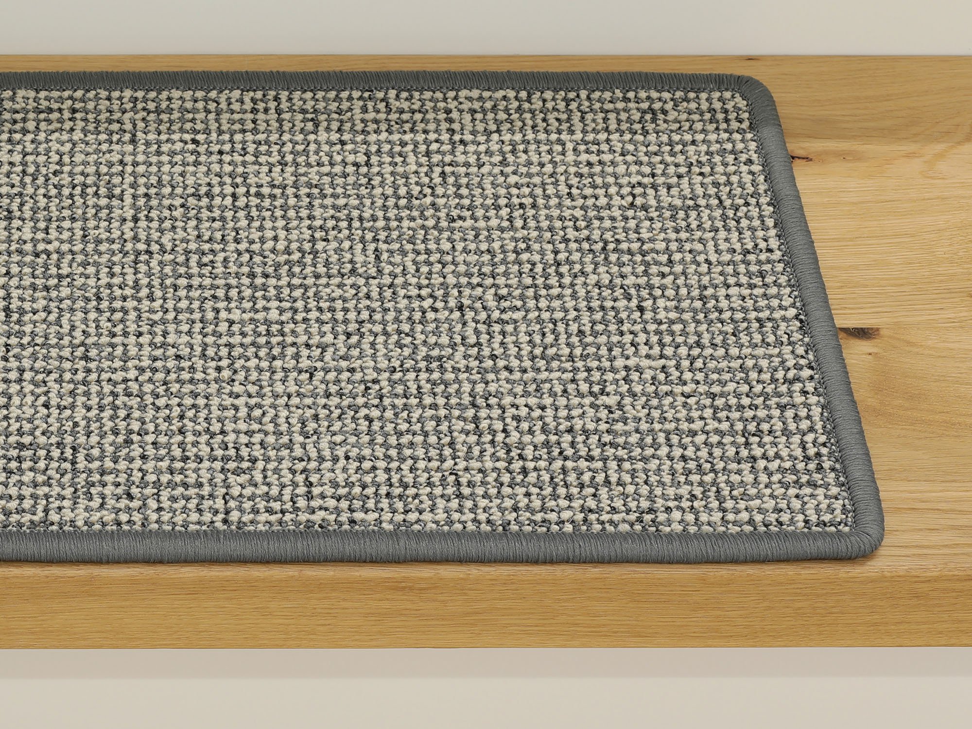Ruxedo-Fabian-Kurzflor-Stufenmatte-Kettel-dark-greySTOBE_stufe-kettel
