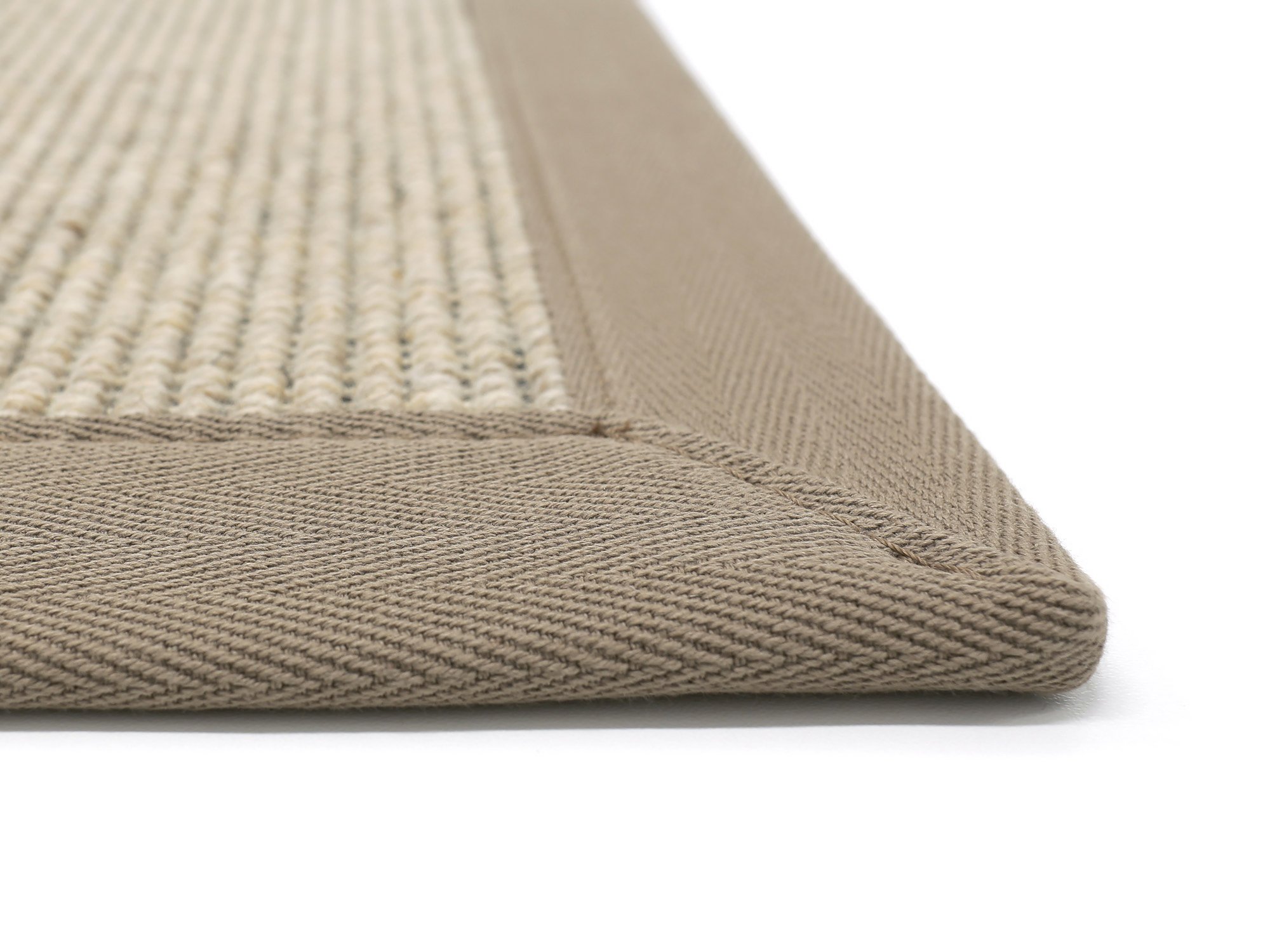 Ruxedo-Tata-Wolle-Borduerenteppich-natureC_bord