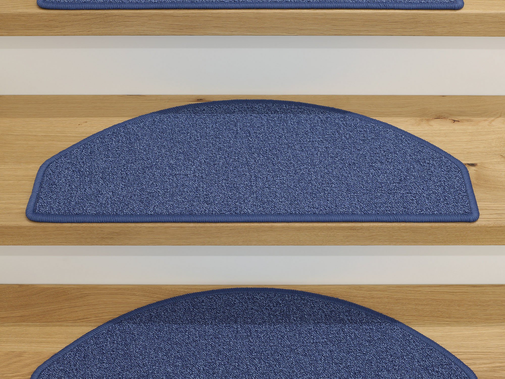 Ruxedo-Anteo-Kurzflor-Stufenmatte-Kettel-light-blueSTOAC_stufe-kettel