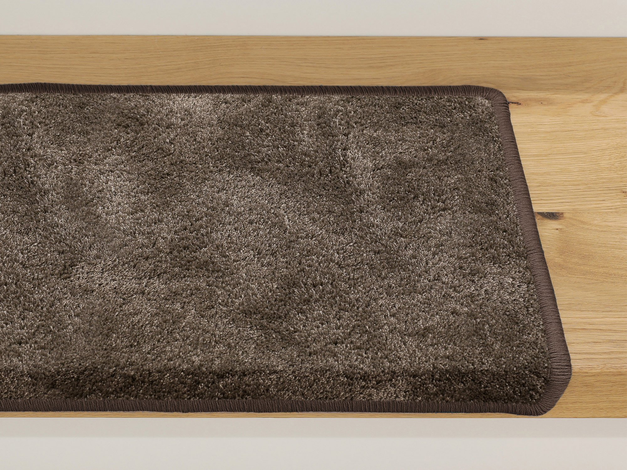 Ruxedo-Valea-Hochflor-Stufenmatte-Kettel-coffeeSTBE_stufe-kettel