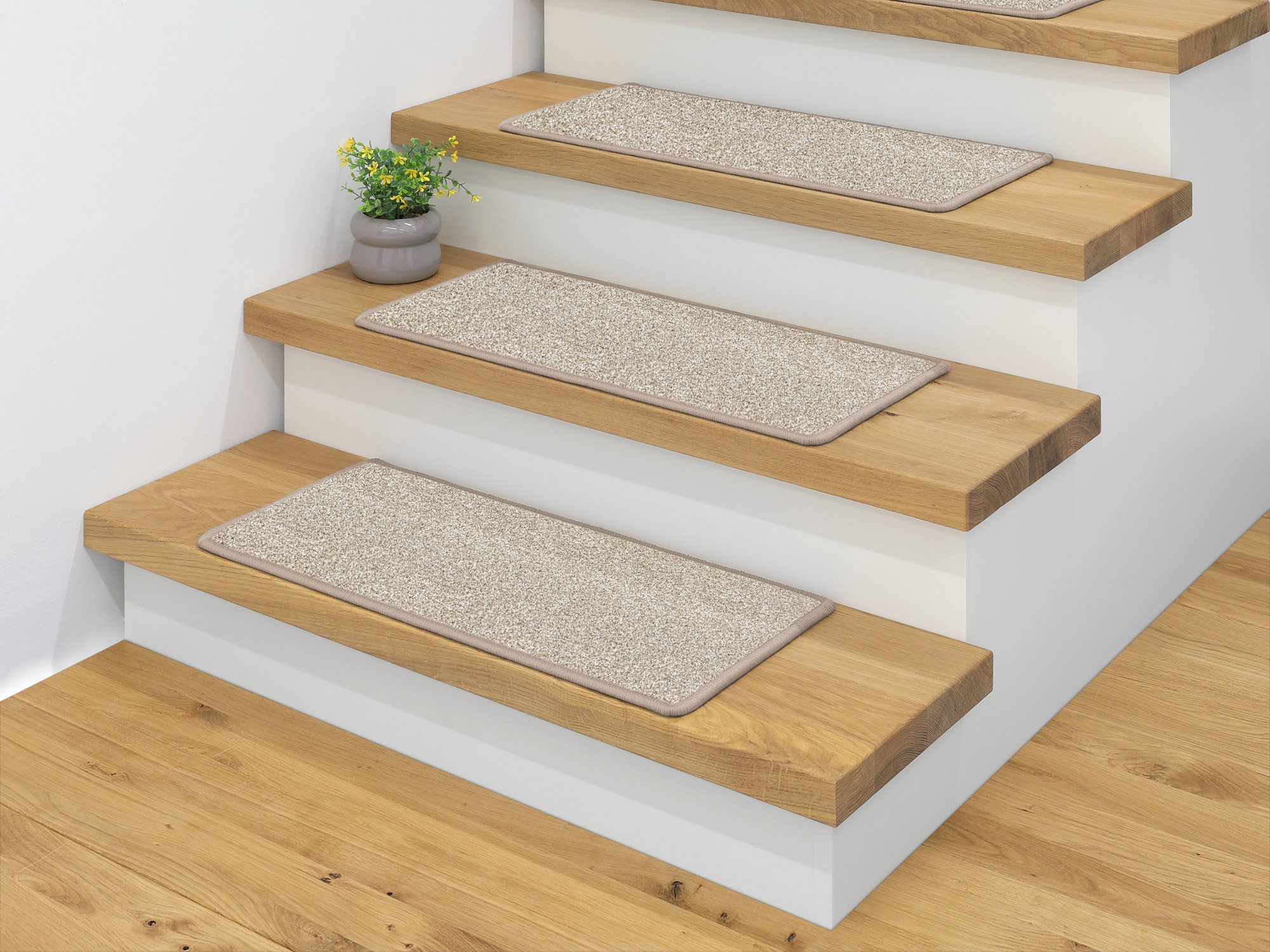 Ruxedo-Lenny-Kurzflor-Stufenmatte-Kettel-beige-STOB_stufe-kettel