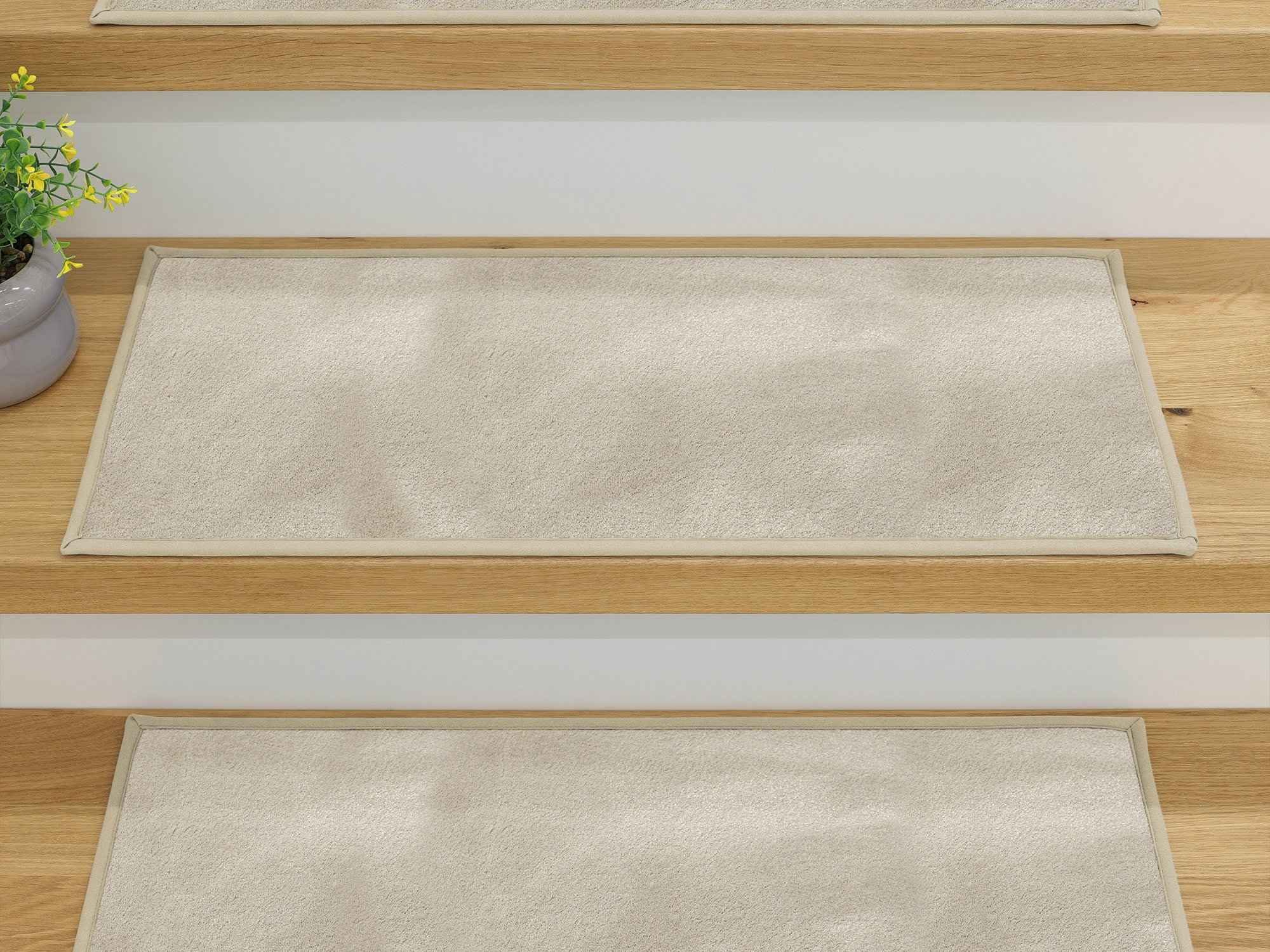 Ruxedo-Cecilia-Velours-Stufenmatte-Paspel-hermelinSTOBC_stufe-paspel