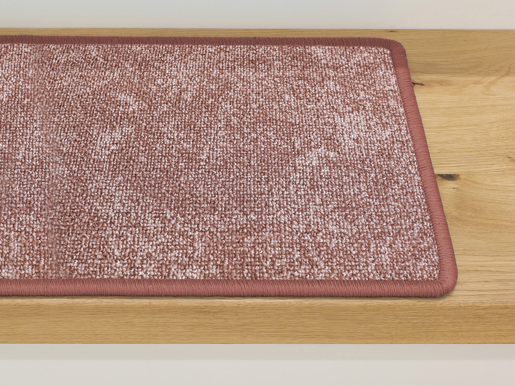 Ruxedo-Linus-Kurzflor-Stufenmatte-Kettel-redSTOBE_stufe-kettel