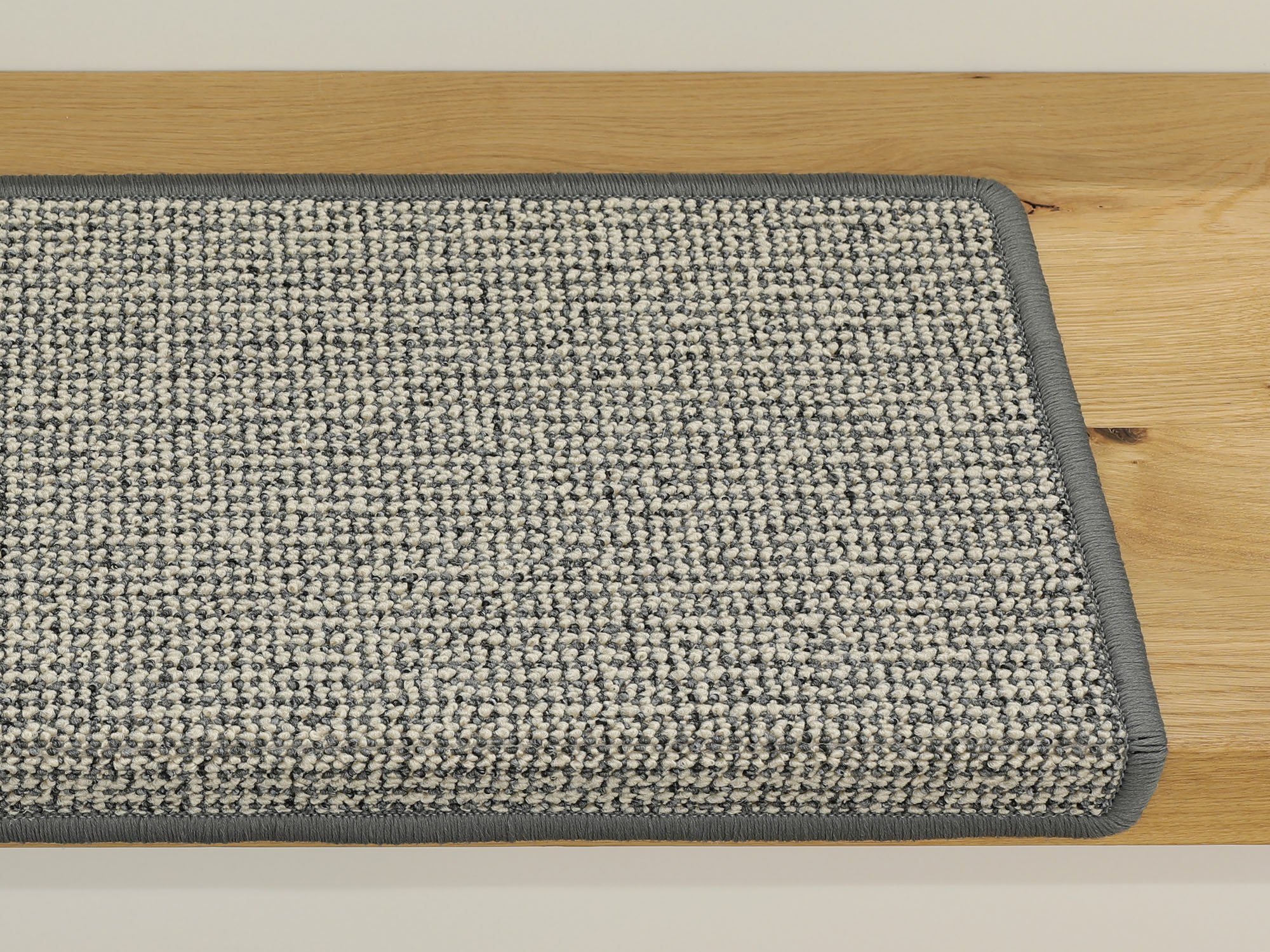 Ruxedo-Fabian-Kurzflor-Stufenmatte-Kettel-dark-greySTBE_stufe-kettel